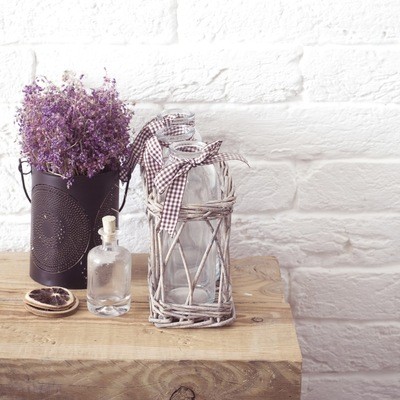 Figura illustrativa Profumeria Cosmetica Lista Nozze di Maio Paolo