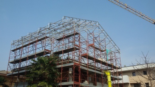 RECUPERO SOTTOTETTO SARONNO - montaggio copertura tensostruttura