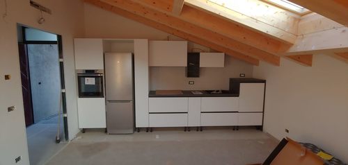 RECUPERO SOTTOTETTO SARONNO - montaggio cucina