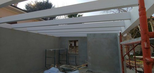 EDIFICAZIONE NUOVA AUTORIMESSA SARONNO - posa travi in legno a vista bianche