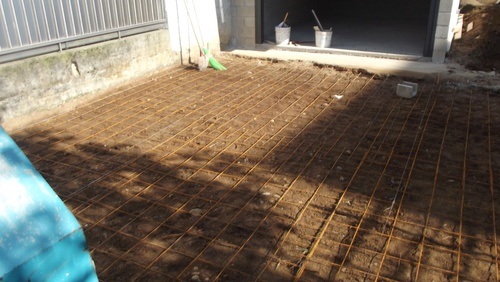 EDIFICAZIONE NUOVA AUTORIMESSA SOLARO - armatura platea per pavimentazione esterna