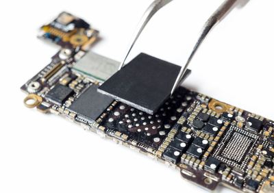 Figura illustrativa IPhoneDude Bergamo - Riparazioni Express