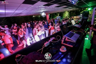 Figura illustrativa Sunset Garden