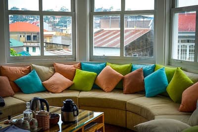 Figura illustrativa Tappezziere Pedeferri