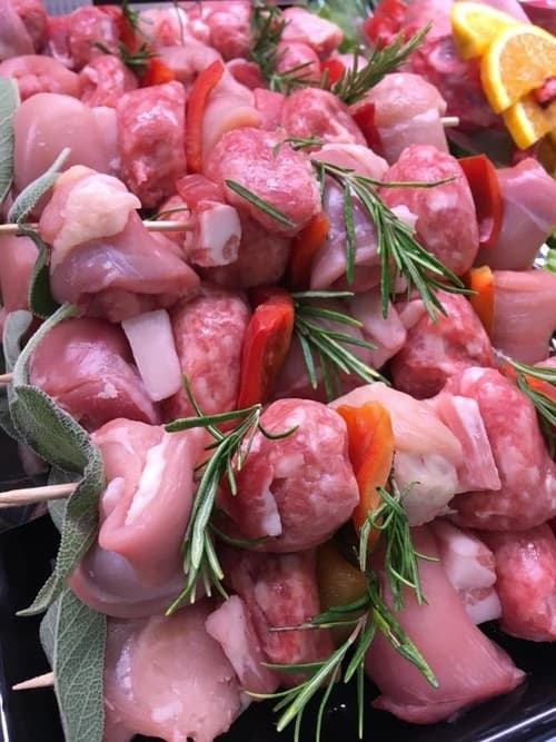 SPIEDINI - di pollo, con salsicce di pollo e tacchino, per grigliate con amici!
