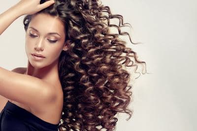 Figura illustrativa Vale & Simo New Style