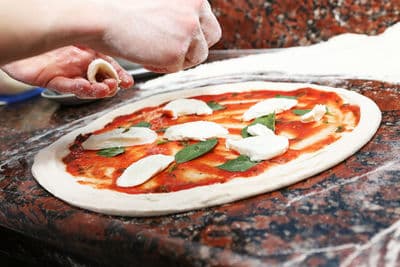 Figura illustrativa Pizza Baffo