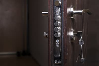 Figura illustrativa Pezzoni Serramenti