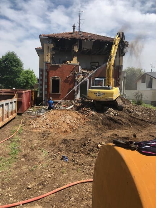 SCHIUMATURA A PAVIMENTO