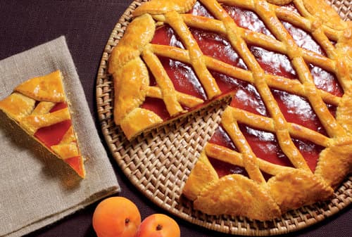  Le crostate con marmellata di albicocche, more, fragole e ciliegie o cioccolato - La classica crostata di fragrante pasta frolla, farcita con marmellata di albicocche, more, fragole o ciliegie, oppure con goloso cioccolato.

Peso Netto 1000gr
Scadenza 180gg
Dim. Pallet 80x120cm – 8 cart. per strato
Pallettizzazione max 136 cartoni