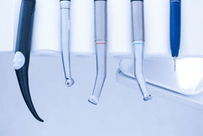 Figura illustrativa Clinica Dentale Tortonese S.r.l.