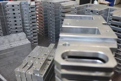 Figura illustrativa Stratos Soluzioni Meccaniche Srl