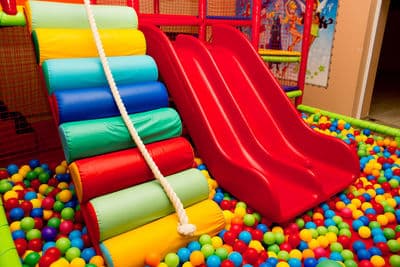 Figura illustrativa Il Sesto Regno S.r.l.