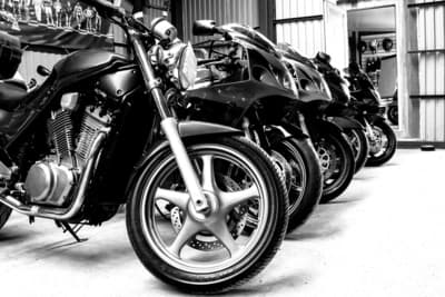 Figura illustrativa Motoottantacinque S.r.l.