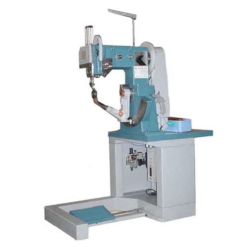 - Cucitrice a 2 fili per suole a scatola