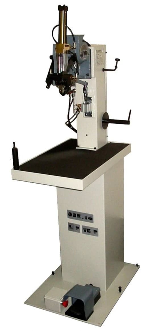 - Montafianchi calzature