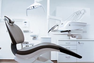 Figura illustrativa Centro Dentistico di Gustinetti Andrea & C.