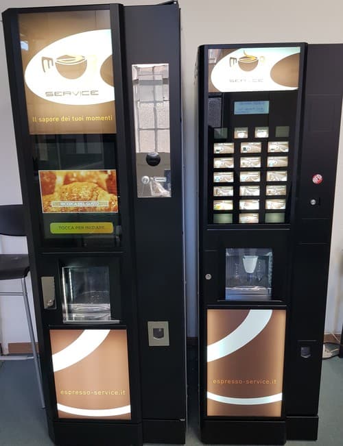 Smart Vending Machine - Una versione tutta nuova ed interattiva per le nostre vecchie ma affidabili Astro e Kikko