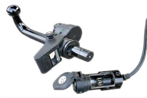 MODELLO SIE - Portabici da gancio traino 2 posti tipo reclinabile con portata max 60 kg per due bici elettriche.