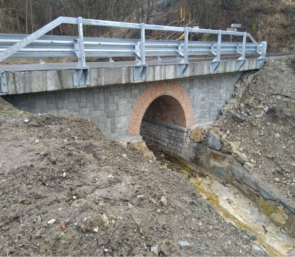 Ripristino ponticello deteriorato
