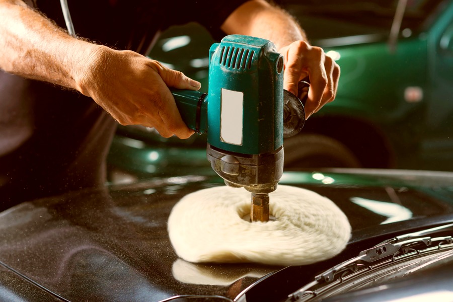 Figura illustrativa Carrozzeria Nino di De Sarro Pietro Angelo & C. Snc