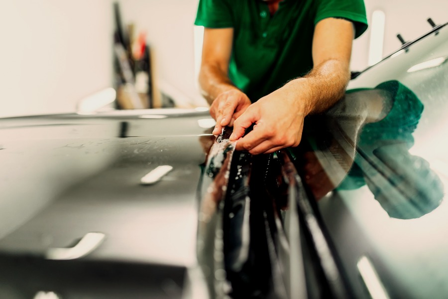 Figura illustrativa Carrozzeria Nino di De Sarro Pietro Angelo & C. Snc