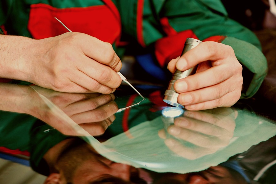 Figura illustrativa Carrozzeria Nino di De Sarro Pietro Angelo & C. Snc