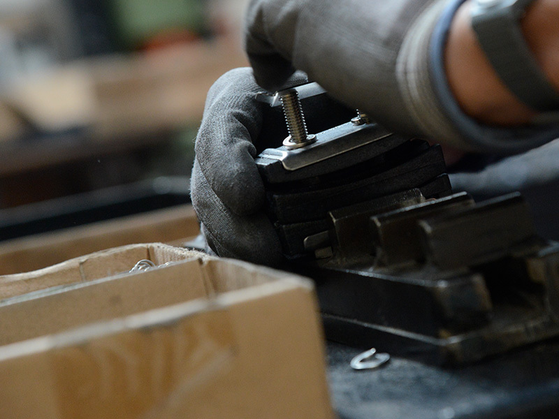 Figura illustrativa Costruzione Equipaggiamenti Elettrici S.r.l.