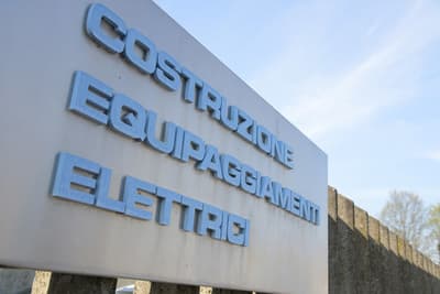 Figura illustrativa Costruzione Equipaggiamenti Elettrici S.r.l.