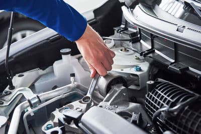 Figura illustrativa Autoriparazioni di Saldi Mattia & C. Sas