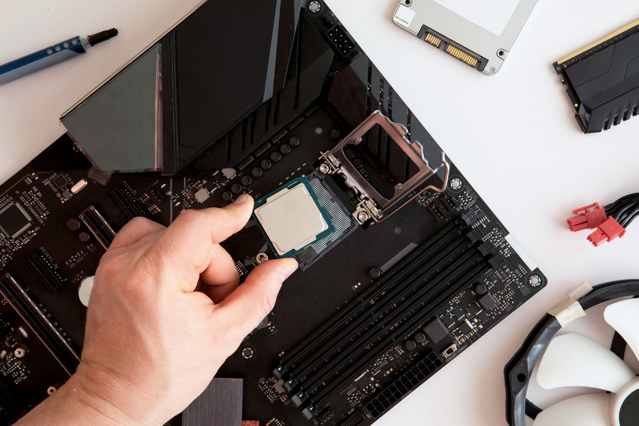 Figura illustrativa Belotti Emanuele