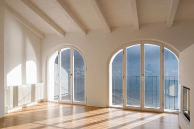 Figura illustrativa Giovinazzo Infissi