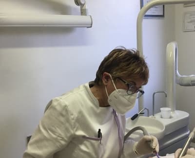 Figura illustrativa Ambulatorio Odontoiatrico Oleggini