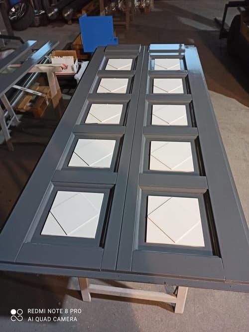 porta in legno personalizzata