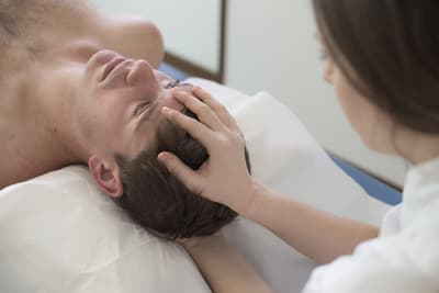 Figura illustrativa Dottoressa Alessandra Antonioli