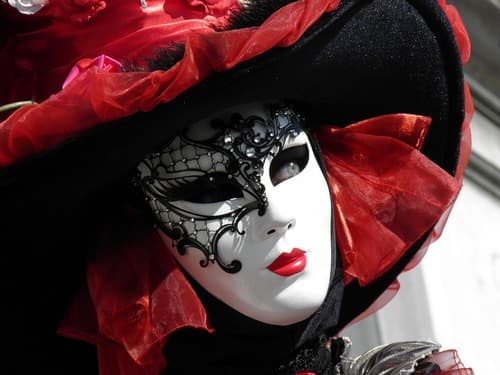 Merceria Gallina & The Mask - Catania