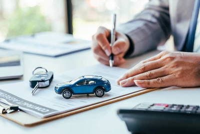 Figura illustrativa Campisi Car Service Meccatronica Noleggio