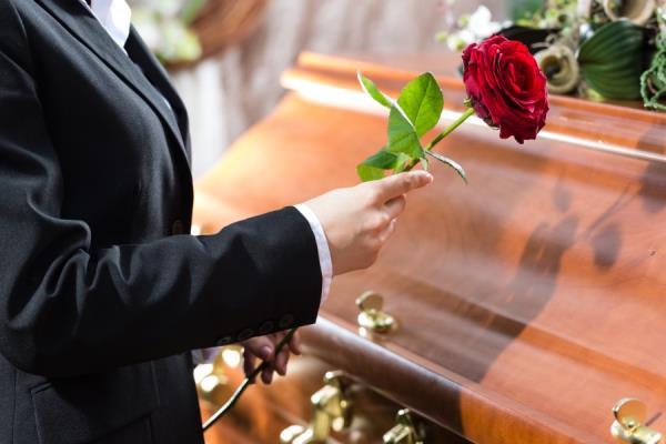 Figura illustrativa Onoranze Funebri Humanitas