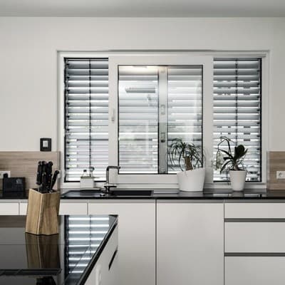 Figura illustrativa M² SERRAMENTI