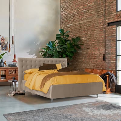 Figura illustrativa Max Materassi