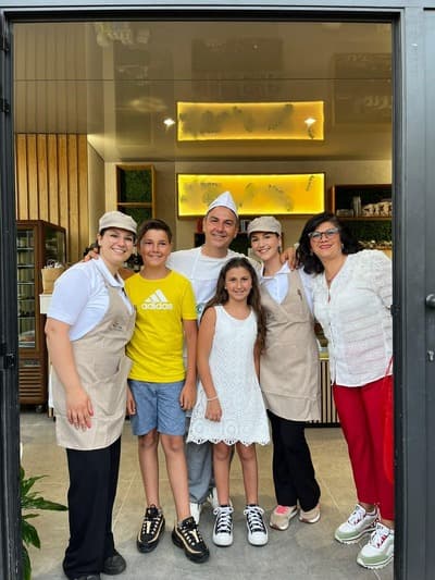 Figura illustrativa Bar Pasticceria Uccello di Sebastiano Uccello