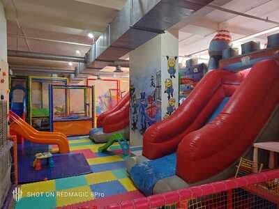 Figura illustrativa Circus La Fabbrica Del Divertimento