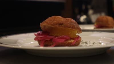 Figura illustrativa Pane E Cipudda / ANCIUOVI - Trattoria di Mare