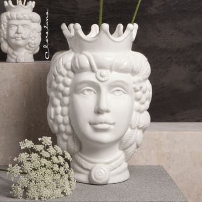 Figura illustrativa Amica Articoli da Regalo