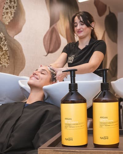 Figura illustrativa Hair Salon Parrucchieri