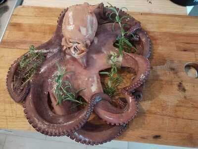 Figura illustrativa Il Balcone sulla Vallata Home Restaurant