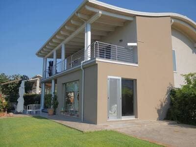 Figura illustrativa Cavallaro Serramenti