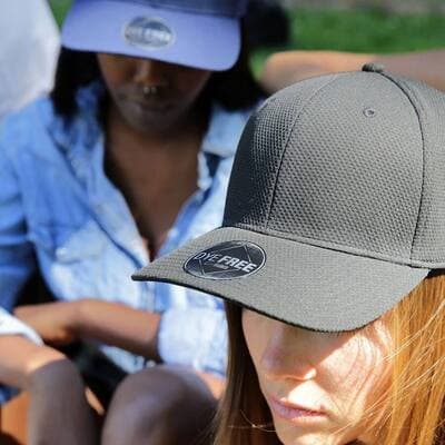 Figura illustrativa Samy Stampe & Ricami