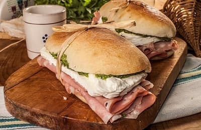 Figura illustrativa La Pecora Nera Market