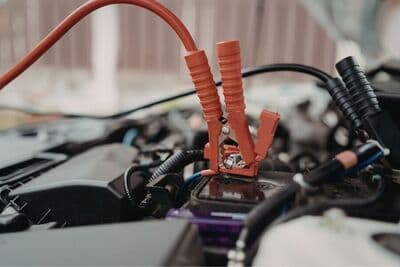 L’auto non parte: 7 cause tipiche dei problemi di avviamento e come li risolviamo in officina